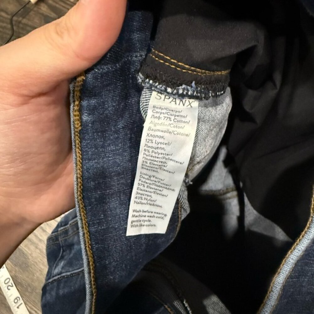 SPANX Distressed Ankle Skinny Jeans size L - Picture 8 of 9